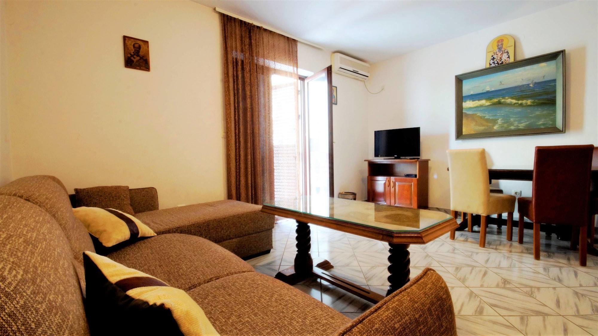 Apartment Glomazic Budva Bagian luar foto