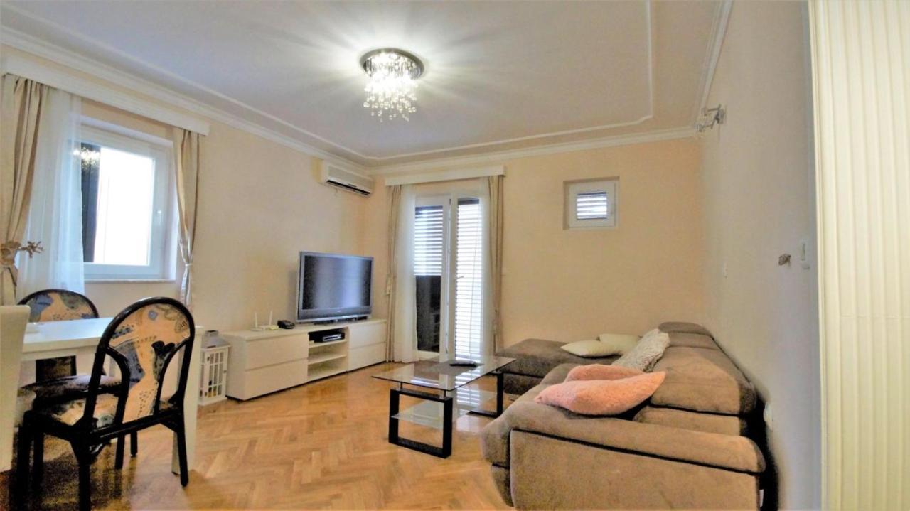 Apartment Glomazic Budva Bagian luar foto