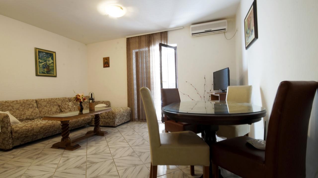 Apartment Glomazic Budva Bagian luar foto
