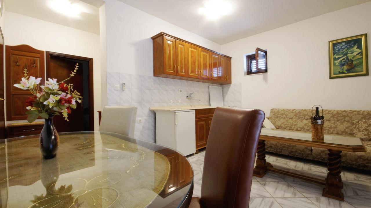 Apartment Glomazic Budva Bagian luar foto